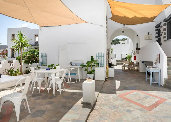 بيت للعطل Pico Patmos 10 *